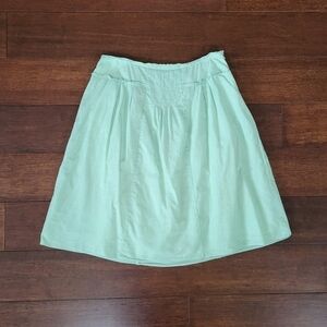 Eddie Bauer Women's Size 4 Green A-Line Lightweight Cotton Ruffle Detail Skirt